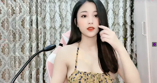 Xem hot girl Kaa_Mii livestream vừa nhảy vừa thủ dâm